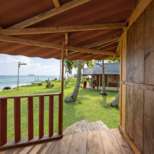 Isla Aguja 2 nights